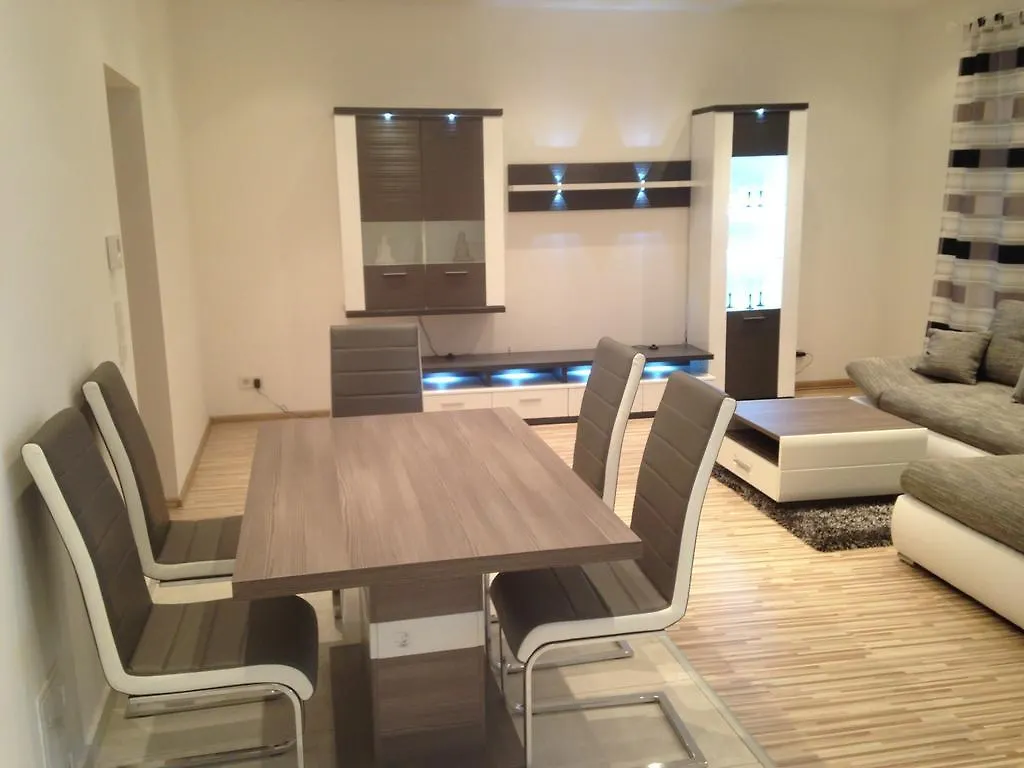 فيينا Apartment Hetzendorfstrasse